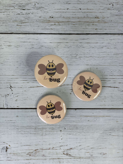 love bug peach small 38mm button